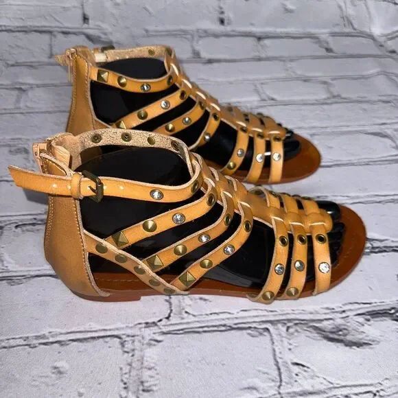 Aldo Studded Strap Leather Sandal Size 8 - Picture 2 of 6